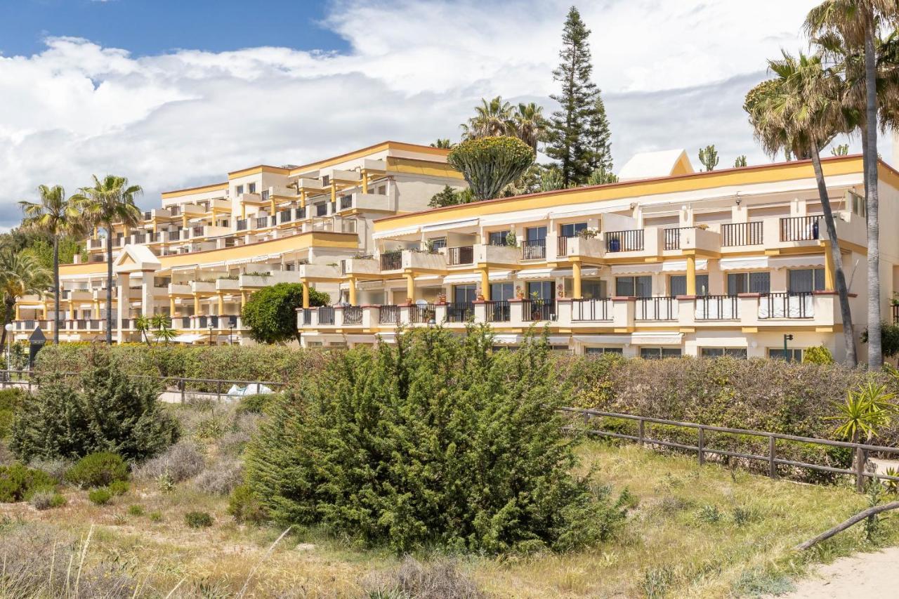 Oleholidays 806 Romana Playa Primera Linea De Playa マルベーリャ エクステリア 写真